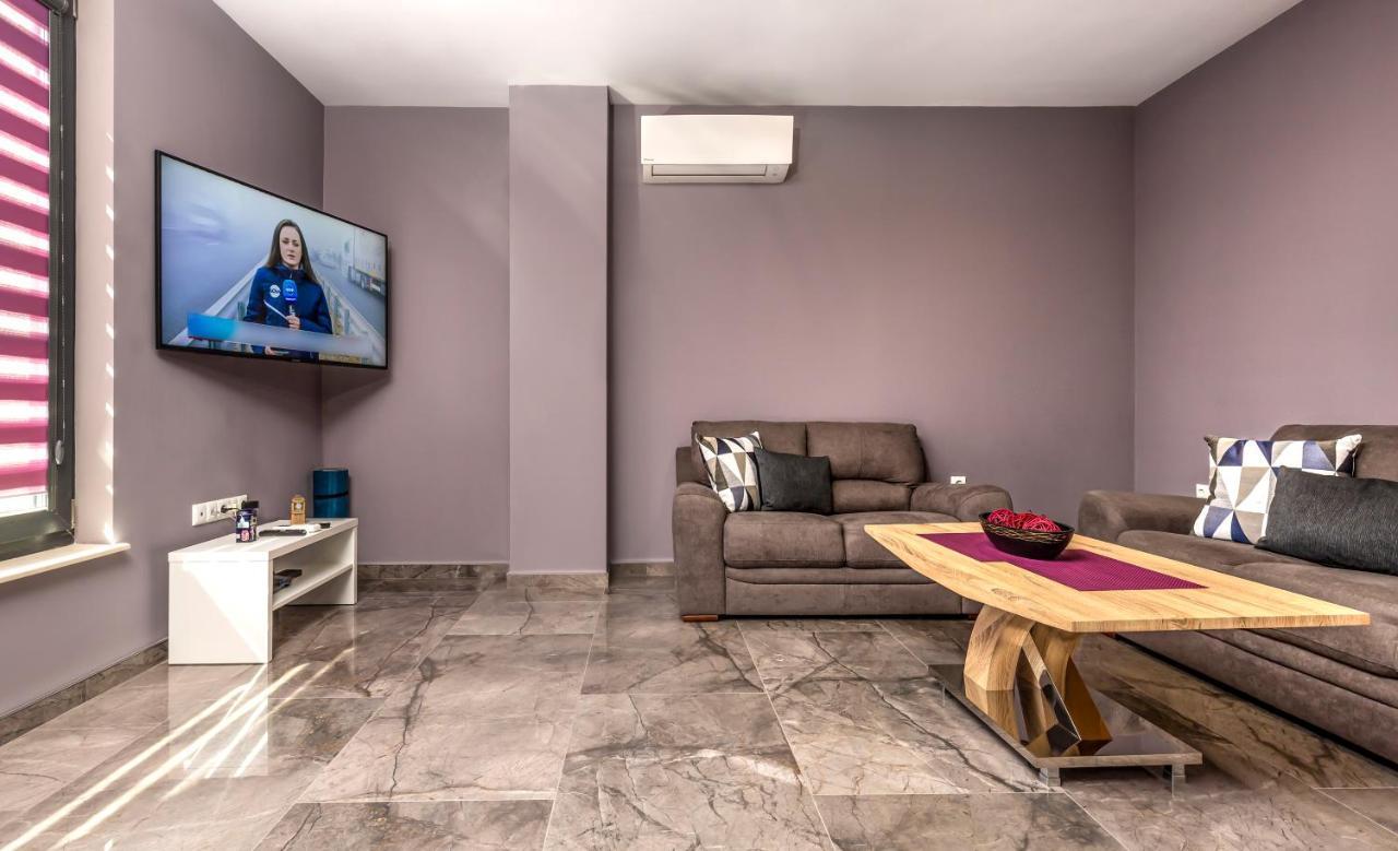Apartament Stylish 1Bd Flat With A Parking Spot By Flat Mаnager Płowdiw Zewnętrze zdjęcie