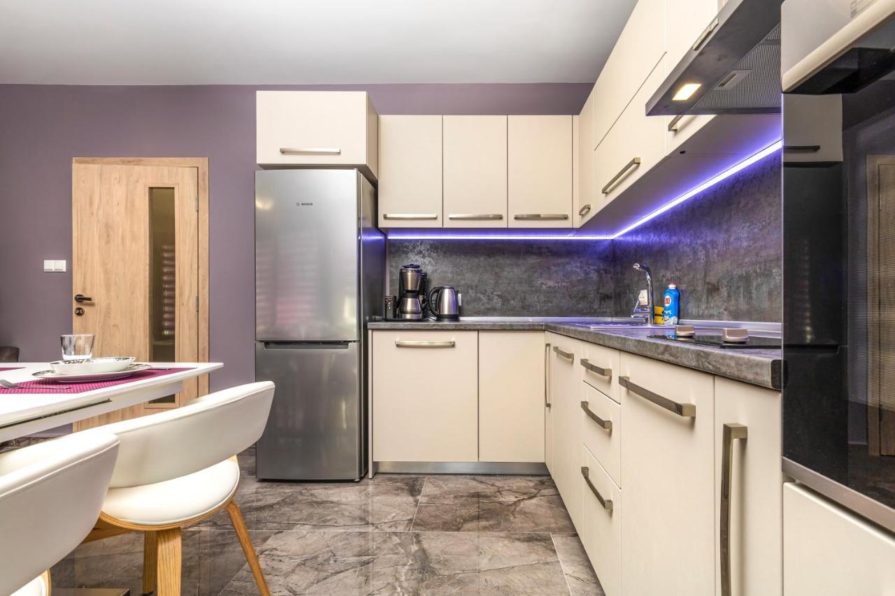 Apartament Stylish 1Bd Flat With A Parking Spot By Flat Mаnager Płowdiw Zewnętrze zdjęcie