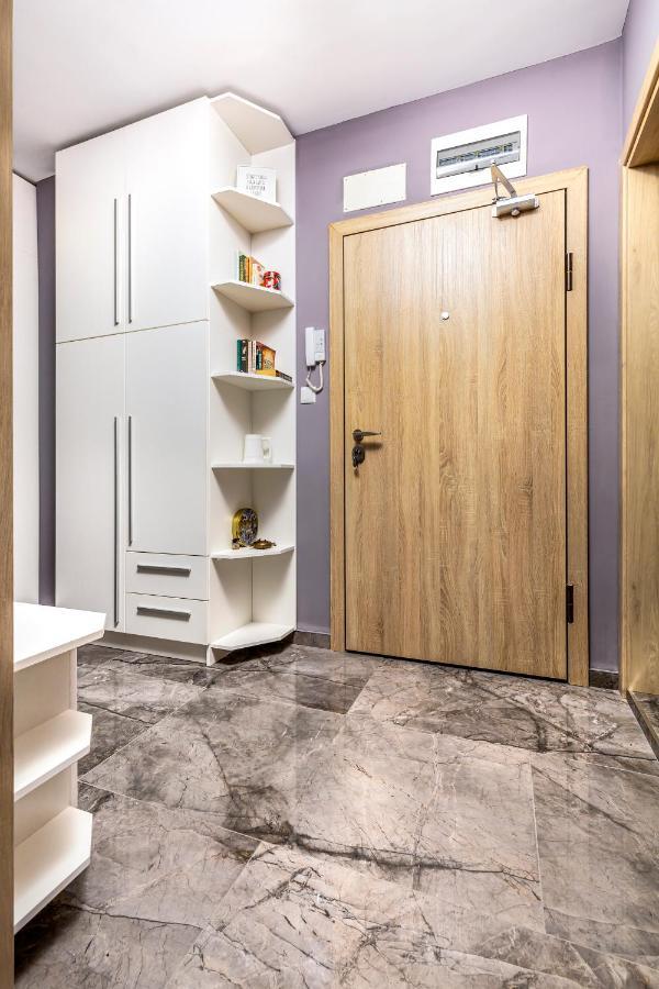 Apartament Stylish 1Bd Flat With A Parking Spot By Flat Mаnager Płowdiw Zewnętrze zdjęcie