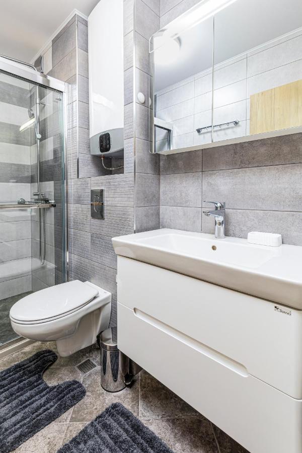 Apartament Stylish 1Bd Flat With A Parking Spot By Flat Mаnager Płowdiw Zewnętrze zdjęcie